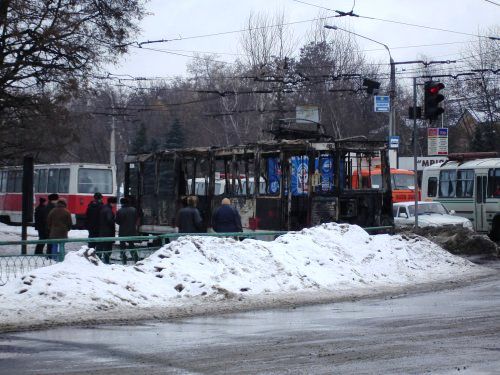 Что стоит за трамваем, «благополучно» сгоревшим в Краматорске