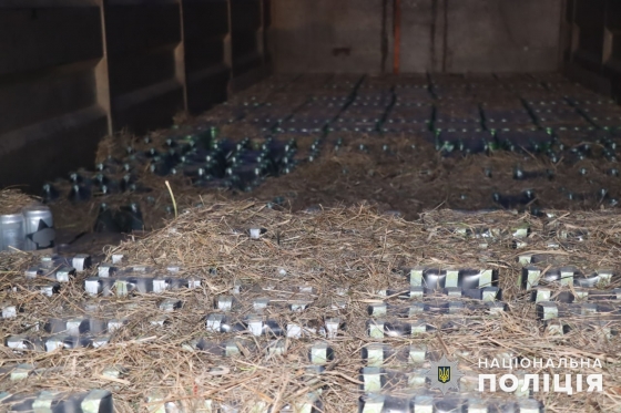 Поліцейські Донеччини вилучили нелегальний алкоголь майже на 100 мільйонів гривень (фото, відео)